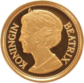 Medal gold 5 guilder Queen Beatrix 1938-present